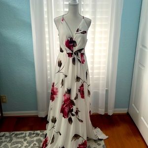 NWT Meghan LA Maxi Dress